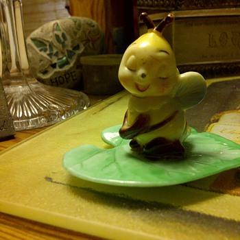 Plastic Bee