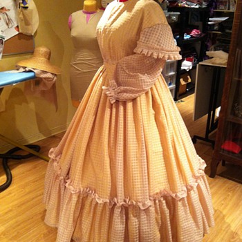 The One Armed Lady..... - Sewing