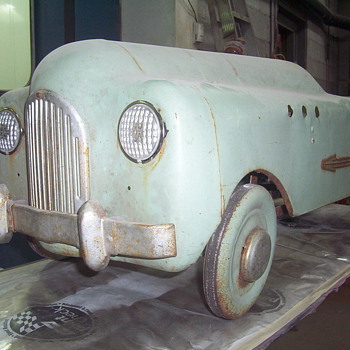 1950 Thistle Chieftain - Model Cars
