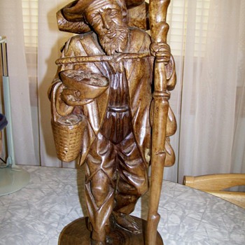 Ecuador Wood carved Peasant Man using Andean Walnut 