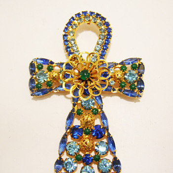 Vintage DeLizza & Elster for Alexis Kirk Rhinestone Ankh Pendant Brooch