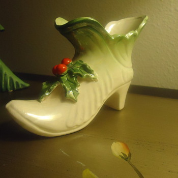 womens high heel shoe for christmas.