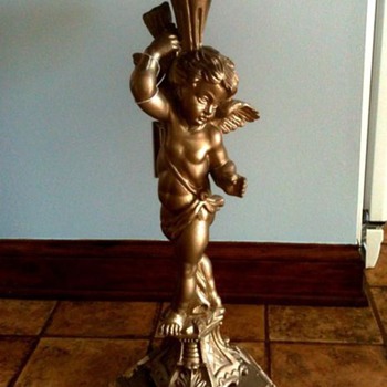 Carved Cupid/cherub table