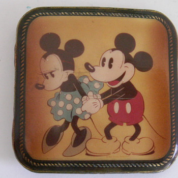 Mickey & Minnie Belt Buckle - Animals