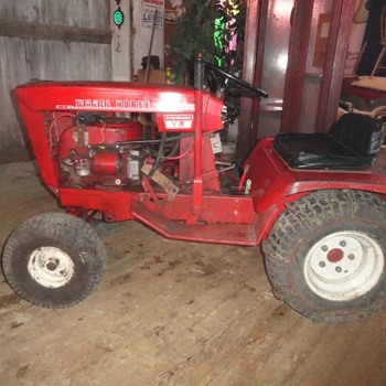 Rare 1969 Wheel Horse Commando V8 Lawn & Garden Tractor - Tractors