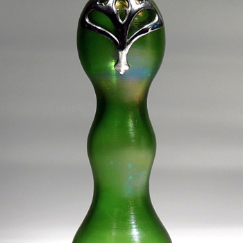 Kralik piece(s) with metal collars - Art Glass