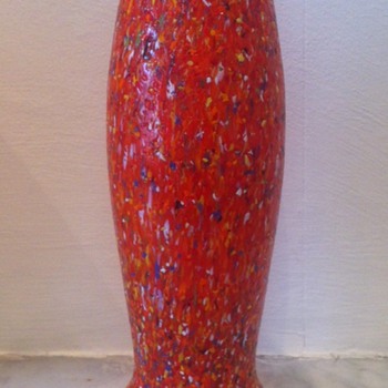 Another shape in the tango and glass chips story - Art Glass