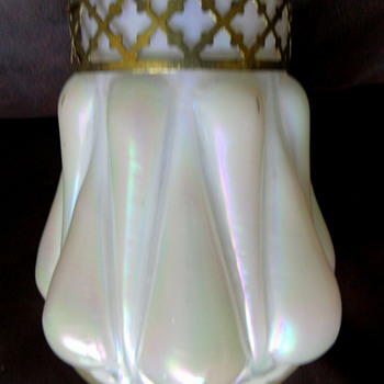 Kralik Pearlescent MoP vase - Art Glass