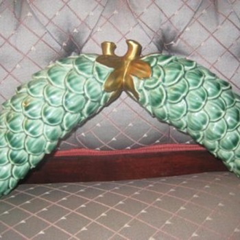Can anyone tell me what this is? - Art Pottery
