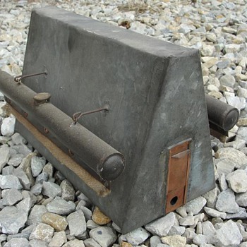 Just wondering what this might be - Tools and Hardware