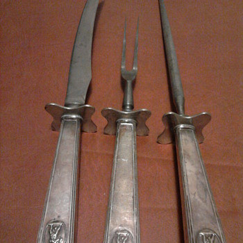 EXPLOSIVE CARVING SET