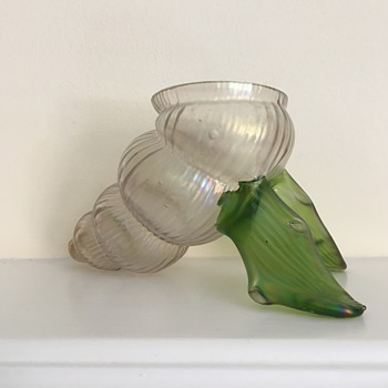 Kralik soie de verre shell - Art Glass