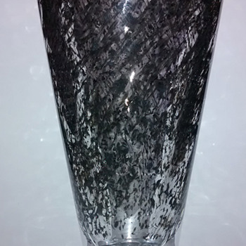 Very rare Orup Cinder 6" vase - Art Glass