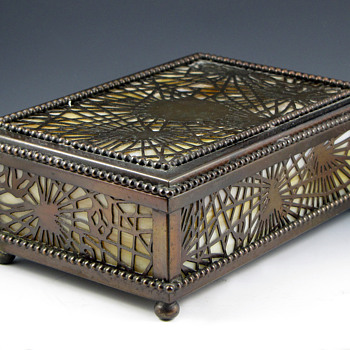 Tiffany Pine Needle Decor Stamp Box - Art Nouveau