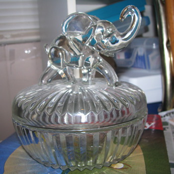 Candy dish elephant