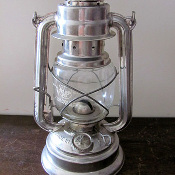 East German oil lamp (BAT #159 model) from the border - Lamps