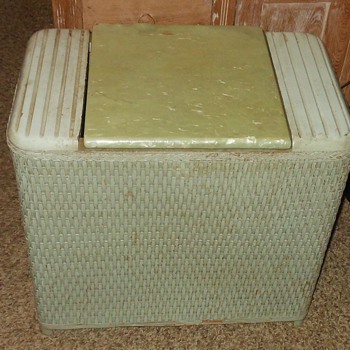 Pearl Wick Hamper - Furniture