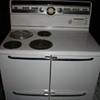 Vintage 1952 G.E. Stove 