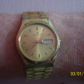 Hamilton swiss/quartz/battery/day/date(English/French) - Wristwatches