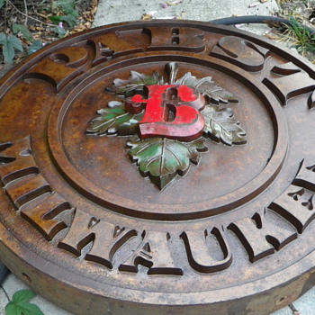 Pabst cast iron sign - Signs