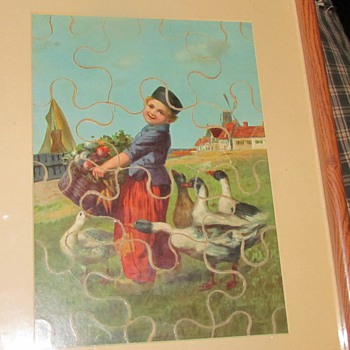 FRAMED PUZZLE WITH VINTAGE PICTURE. DOES ANY ONE KNOW THE ORGINAL PAINTING? - Games