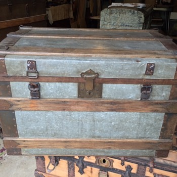 Zinc Covered 1860-1870's trunk - Very heavy - gorgeous simple metal - Furniture