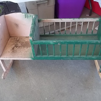 ROCKER CRADLE