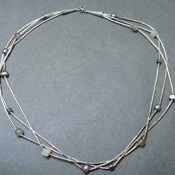 Women's 925 Necklace - Mini Pipes & Glass Beads - Fine Jewelry