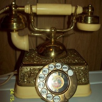 4 Prong Telephone from Singapore - Telephones