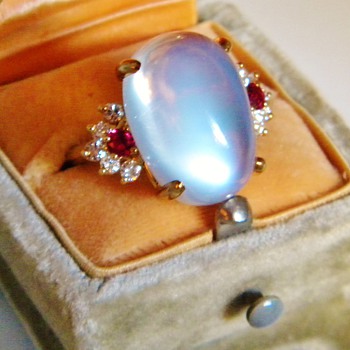 Vintage Retro Ceylon Moonstone Diamond Ruby 18k Ring Custom - Fine Jewelry