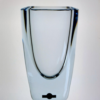 CLASSIC STROMBERGSHYTTAN MODEL B 852 - ASTA STROMBERG LATE 1950S. - Art Glass