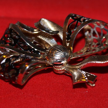 Bond Boyd Sterling Silver and Enamel Vintage Pin - Fine Jewelry