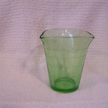 Green Measuring Cup - Glassware