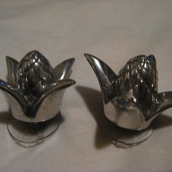 vintage fixtures or knobs to unknown casino lamp maybe silver? - Lamps