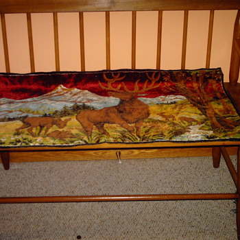 Deer family and mountain scenery tapestry - Sewing