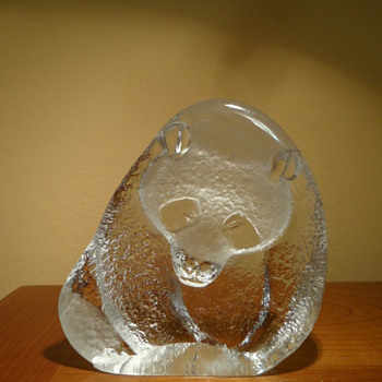 VINTAGE MATS JONASSON 3068 - SWEDEN  - Art Glass