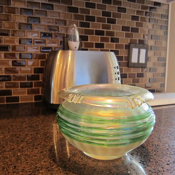 Austrian Loetz-type vase with applied green threading