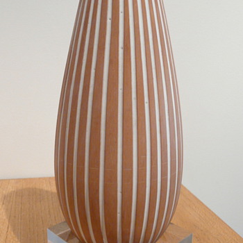 A ZACCAGNINI SVEDESE VASE (?) - Art Pottery