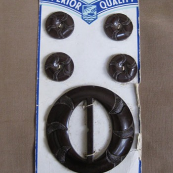Superior Quality bakelite button and buckle set - Sewing