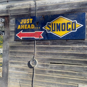 sunoco just ahead - Petroliana