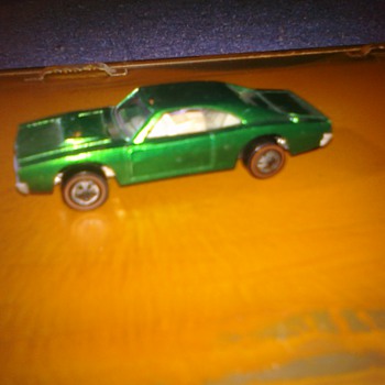 Hot Wheels Custom Charger... - Model Cars