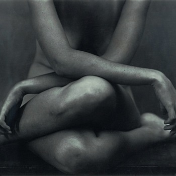 Female figure study shot with a 1904 studio camera - Photographs
