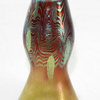 Loetz Argus Phanomen Genre 2/351 vase