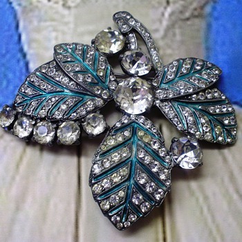 Eisenberg Original Brooch