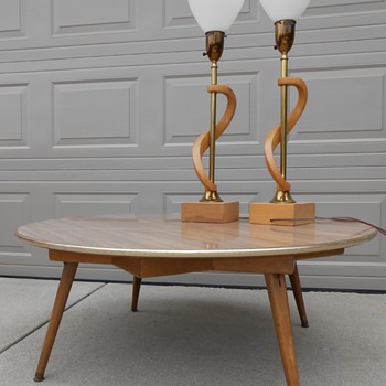 Unusual MCM eight legged cocktail / card table Stakmore 1947 patent - Furniture