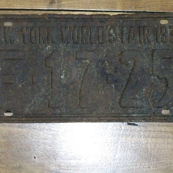 1939 World fair N.Y license plate - Signs