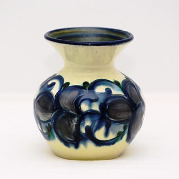 Vase, Annashaab Pottery (Denmark), 1920's - Art Pottery