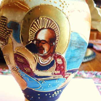 Very Old Japanese vase with Noah's Ark????  NEED HELP WITH THIS!!!