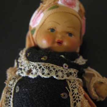 Vintage 5" composition doll - Dolls