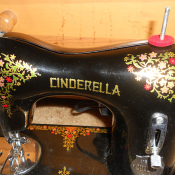CINDERELLA SEWING MACHINE